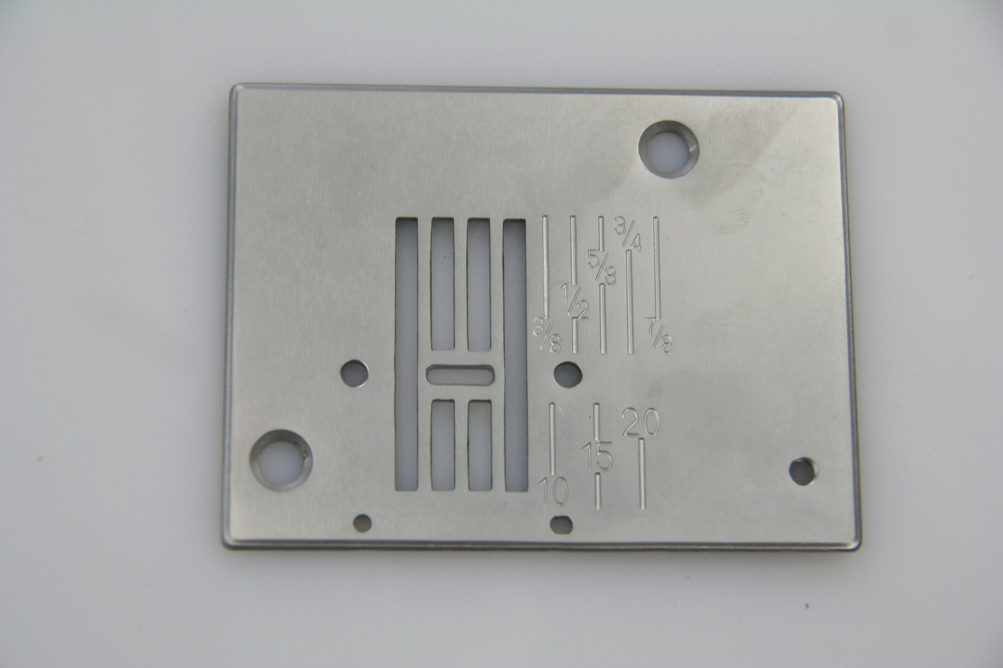 Nähmaschinen Shop Rosenmüller needle plate for elna sewing