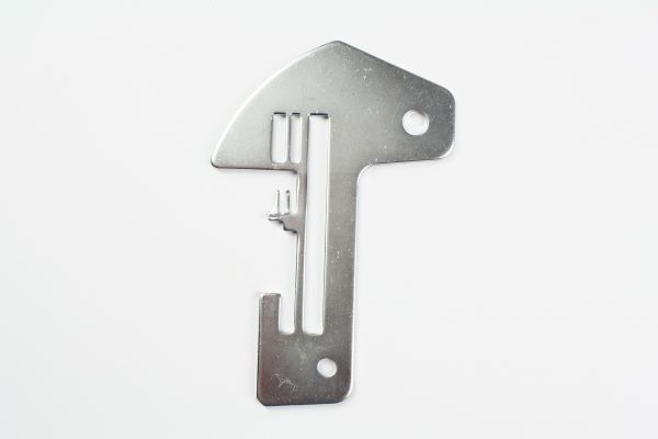 Elna Stichplatte für Elna Overlock Typ B